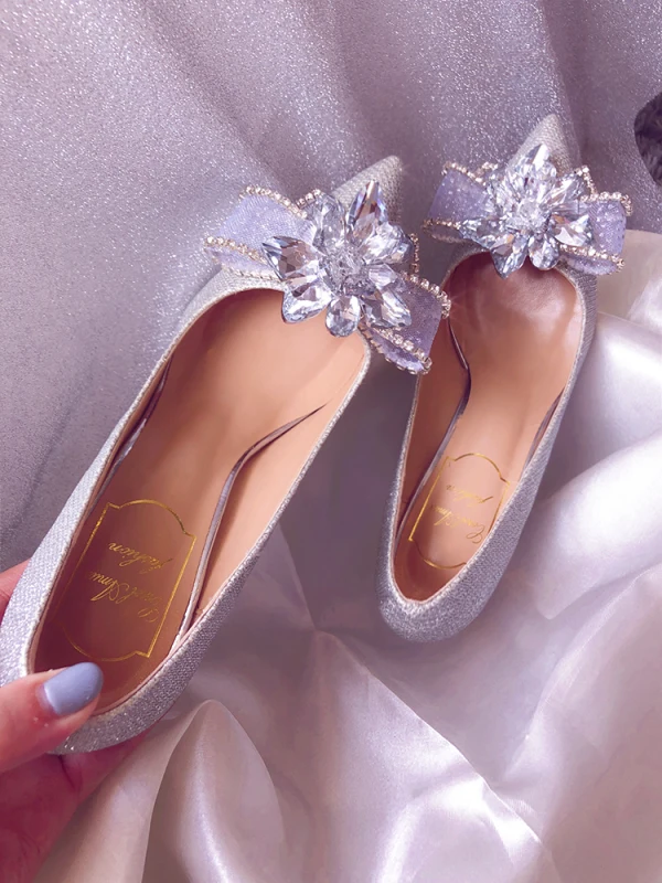 Glitzernden Silber Glanz Brautschuhe 2020 Leder Strass Pailletten Schleife 8 cm Stilettos Spitzschuh Hochzeit Pumps