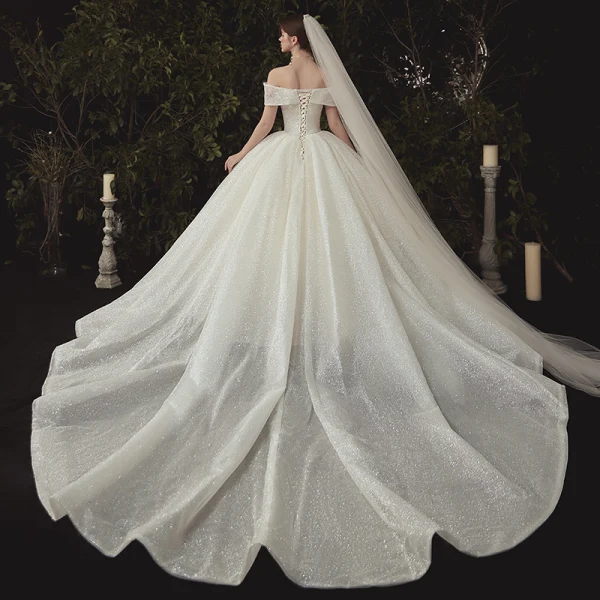 High End Ivory / Creme Glanz Brautkleider / Hochzeitskleider 2020 Ballkleid Off Shoulder Pailletten Kurze Ärmel Rückenfreies Kathedrale Schleppe