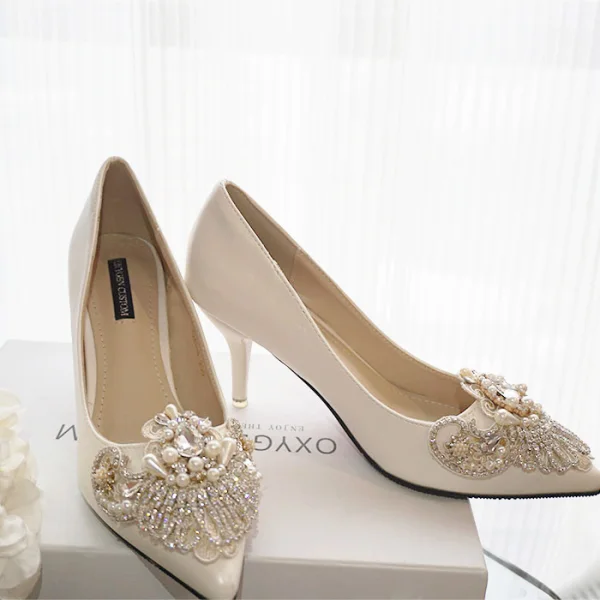 Fashion Ivory Handmade Wedding Shoes 2020 Pearl Rhinestone Lace Flower 10 cm Stiletto Heels Pointed Toe Wedding Pumps
