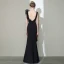 Élégant Couleur Unie Noire Robe De Soirée 2020 Trompette / Sirène V-Cou Sans Manches Dos Nu Longue Robe De Ceremonie