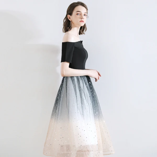 Fashion Black Homecoming Graduation Dresses 2020 A-Line / Princess Off-The-Shoulder Bow Star Sequins Short Sleeve Backless Knee-Length Formal Dresses