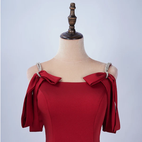 Simple Bordeaux Robe De Soirée 2020 Trompette / Sirène Faux Diamant Bretelles Spaghetti Sans Manches Dos Nu Train De Balayage Robe De Ceremonie