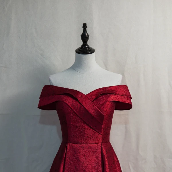 Elegant Burgundy Evening Dresses 2020 A-Line / Princess Off-The-Shoulder Short Sleeve Backless Floor-Length / Long Formal Dresses