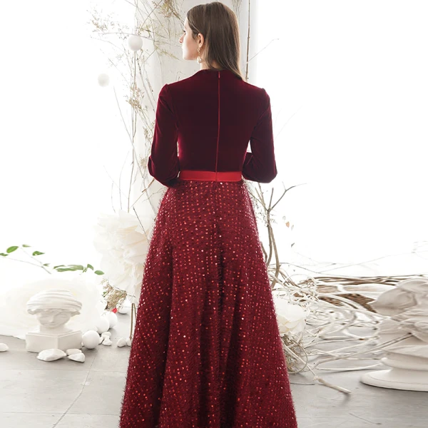 Elegant Burgundy Winter Evening Dresses  2020 A-Line / Princess V-Neck Sequins Tassel Long Sleeve Floor-Length / Long Formal Dresses