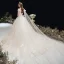 Élégant Ivoire Robe De Mariée 2020 Robe Boule V-Cou Perlage Appliques En Dentelle Fleur Sans Manches Dos Nu Chapel Train