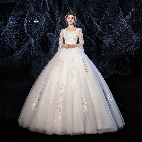 Abordable Ivoire Robe De Mariée 2020 Robe Boule Glitter Tulle Encolure Dégagée Perlage En Dentelle Fleur Manches de cloche Dos Nu Longue