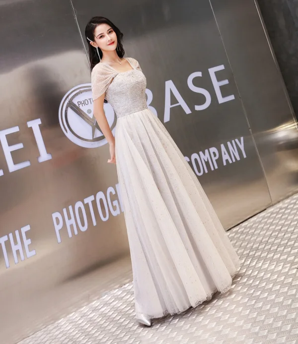 Chic / Beautiful Grape Prom Dresses 2020 A-Line / Princess Off-The-Shoulder Glitter Beading Pearl Short Sleeve Backless Floor-Length / Long Formal Dresses