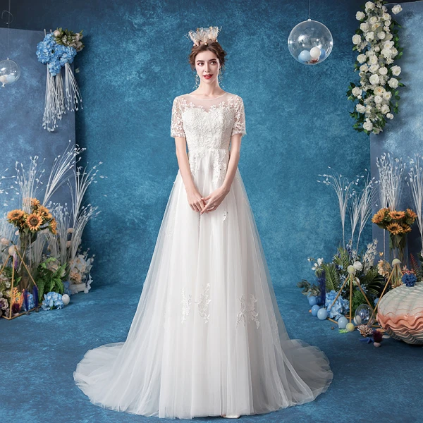 Élégant Ivoire Robe De Mariée 2020 Princesse Encolure Dégagée Faux Diamant En Dentelle Fleur Manches Courtes Tribunal Train