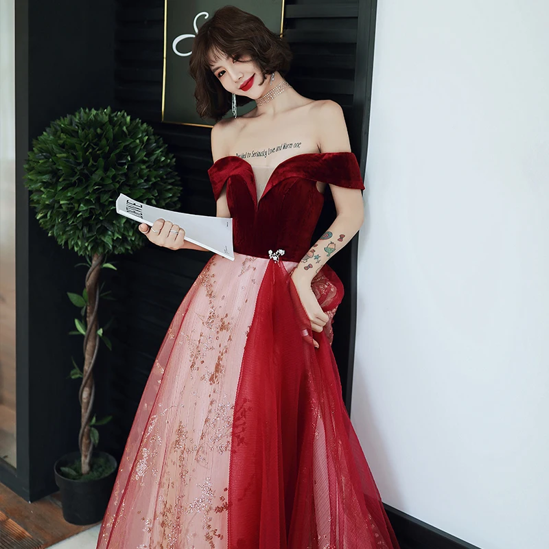 Charming Burgundy Prom Dresses 2020 A-Line / Princess Suede Off-The-Shoulder Sequins Lace Flower Sleeveless Backless Floor-Length / Long Formal
