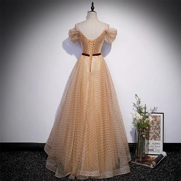 Chic / Belle Champagne Tachetée Robe De Bal 2022 Princesse Bretelles Spaghetti Manches Courtes Noeud Ceinture Dos Nu Longue Robe De Ceremonie