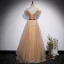 Chic / Belle Champagne Tachetée Robe De Bal 2022 Princesse Bretelles Spaghetti Manches Courtes Noeud Ceinture Dos Nu Longue Robe De Ceremonie