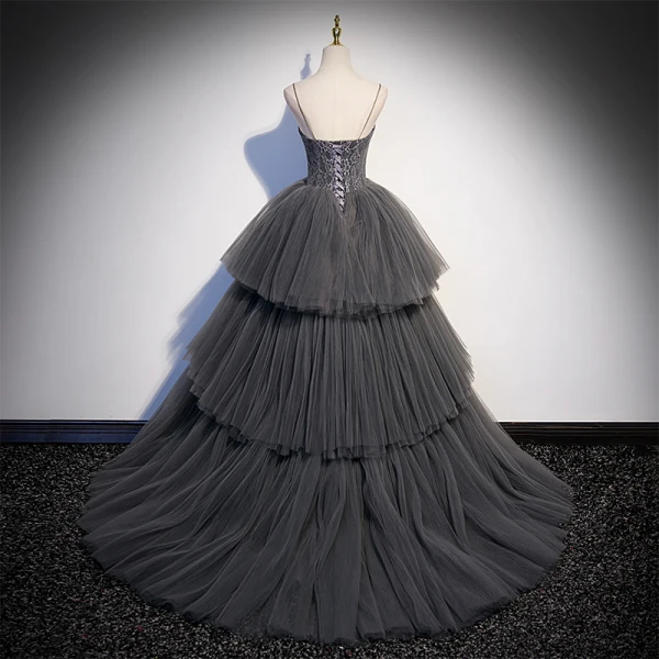 Elegant Grey Lace Flower Cascading Ruffles Prom Dresses 2022 Ball Gown Spaghetti Straps Sleeveless Backless Sweep Train Formal Dresses