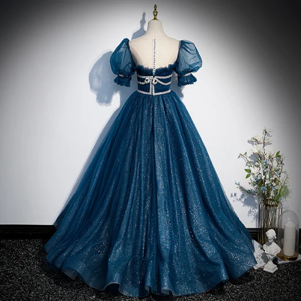 Élégant Océan Bleu Paillettes Robe De Bal 2022 Robe Boule Encolure Dégagée Gonflée Manches Courtes Noeud Longue Robe De Ceremonie