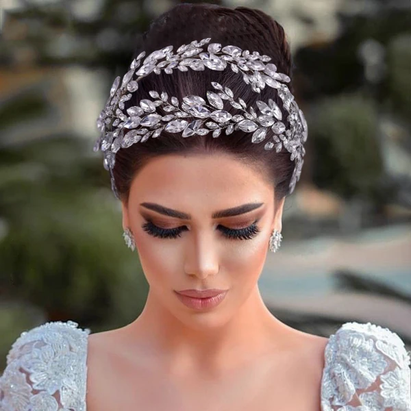Snygga / Fina Silver Rhinestone Legering Tiara Brud Huvudbonad 2022 Bröllop Tillbehör