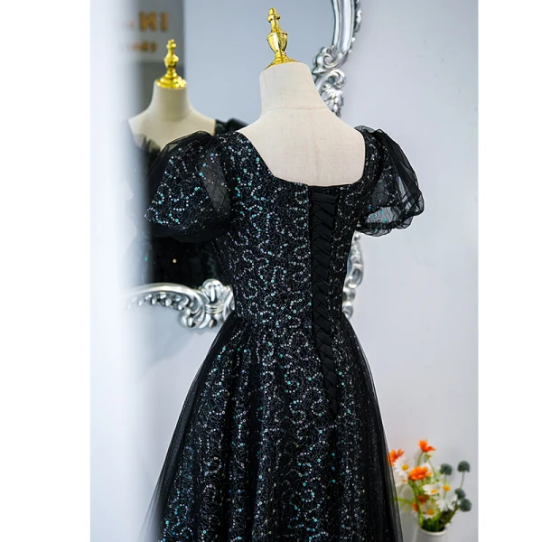 Charmant Noire Glitter Perlage Paillettes Robe De Bal 2022 Princesse Encolure Carrée Manches Courtes Dos Nu Longue Robe De Ceremonie