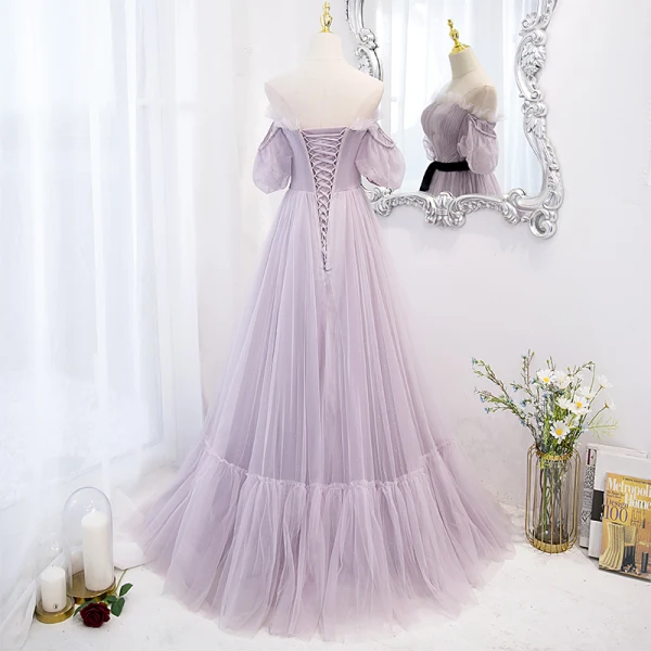 Charmant Lavande Robe De Bal 2022 Princesse De l'épaule Gonflée Manches Courtes Dos Nu Noeud Ceinture Longue Robe De Ceremonie