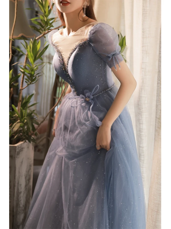 Charmant Bleu Ciel Glitter Faux Diamant Paillettes Robe De Bal 2022 Princesse Encolure Dégagée Manches Courtes Dos Nu Ceinture Longue Robe De Ceremonie