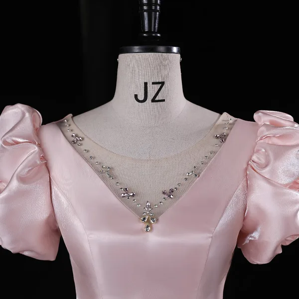 Lovely Blushing Pink Rhinestone Satin Prom Dresses 2023 Ball Gown Scoop Neck Puffy Short Sleeve Backless Floor-Length / Long Prom Formal Dresses