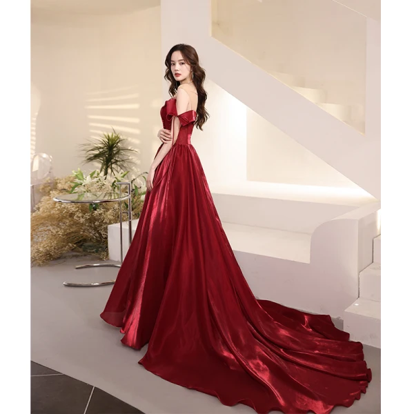 Charming Burgundy Beading Crystal Evening Dresses  2021 A-Line / Princess Scoop Neck Short Sleeve Backless Chapel Train Evening Party Formal Dresses