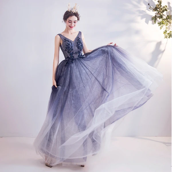 Charmant Bleu Marine Robe De Soirée 2020 Princesse V-Cou Glitter Perlage Paillettes En Dentelle Fleur Sans Manches Dos Nu Longue Robe De Ceremonie