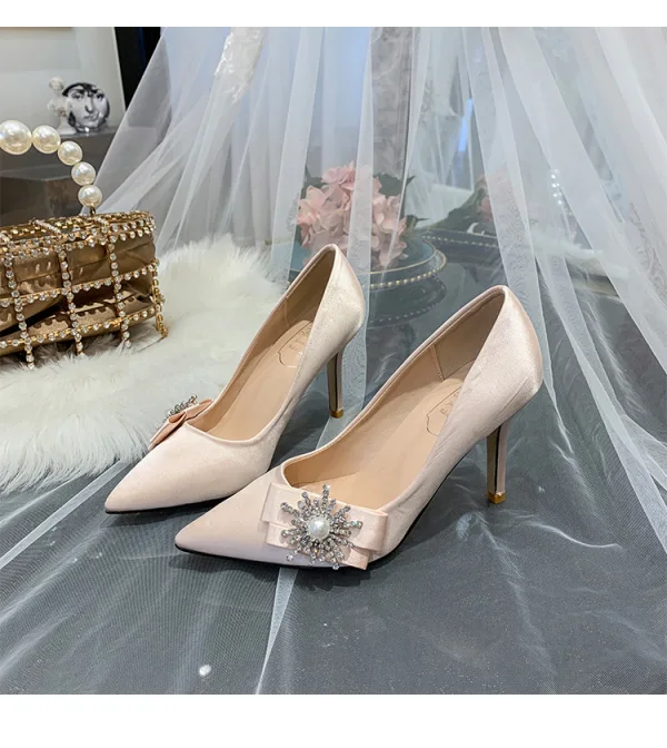 Elegancka Kość Słoniowa Buty Ślubne 2020 Satyna Perła Rhinestone Kokarda 9 cm Szpilki Szpiczaste Ślub Czółenka