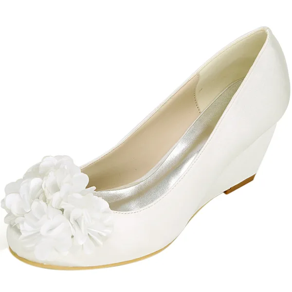 Chic / Beautiful Champagne Prom Womens Shoes 2020 Satin Appliques 6 cm Wedges Pointed Toe