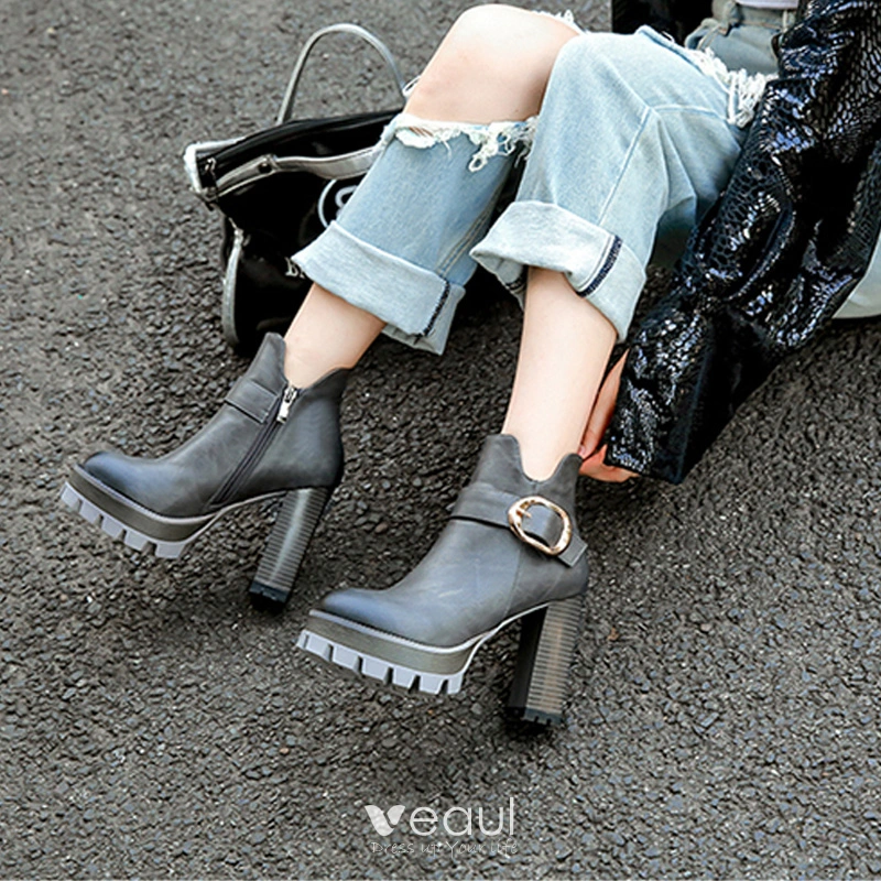 Roman waterproof outlet bootie