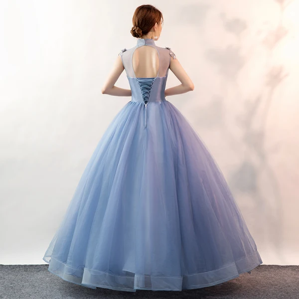 Élégant Bleu Ciel Robe De Bal 2020 Robe Boule Col Haut Perle En Dentelle Fleur Sans Manches Dos Nu Longue Robe De Ceremonie