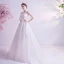 Abordable Ivoire Robe De Mariée 2020 Princesse Encolure Dégagée En Dentelle Fleur Sans Manches Chapel Train