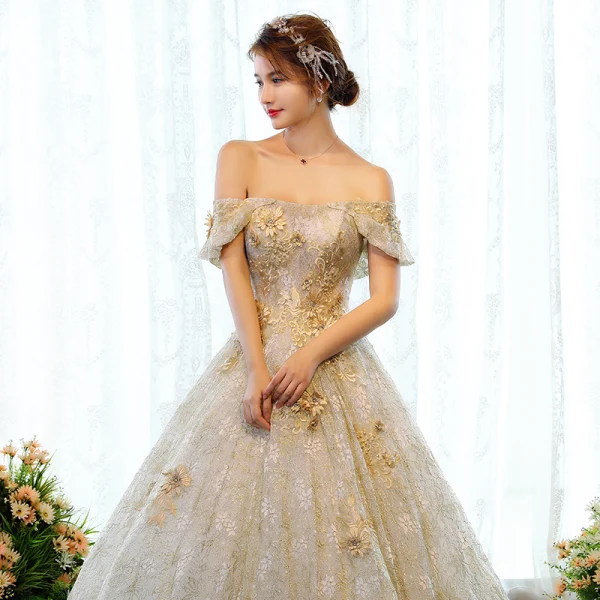 Luxury / Gorgeous Gold Wedding Dresses 2018 Ball Gown Glitter Lace Appliques Beading Rhinestone Pearl Off-The-Shoulder Backless Sleeveless Court Train Wedding