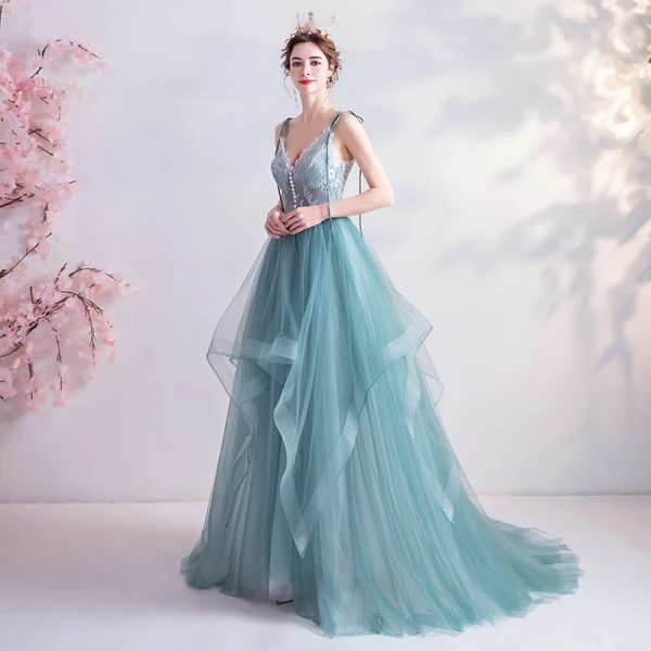 Elegancka Limonkowy Sukienki Na Bal 2020 Princessa Spaghetti Pasy Z Koronki Kwiat Bez Rękawów Bez Pleców Kaskadowe Falbany Trenem Sweep Sukienki Wizytowe