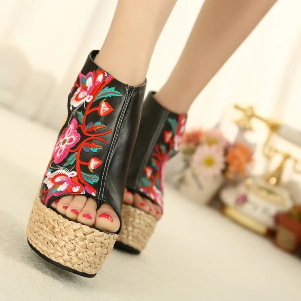 Chic / Beautiful Black Street Wear Womens Sandals 2020 Leather Braid Embroidered 11 cm Wedges Open / Peep Toe Sandals