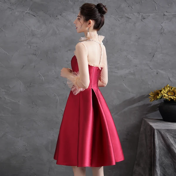 Chic / Beautiful Red Homecoming Satin Graduation Dresses 2021 A-Line / Princess Ruffle Pearl High Neck 3/4 Sleeve Knee-Length Formal Dresses