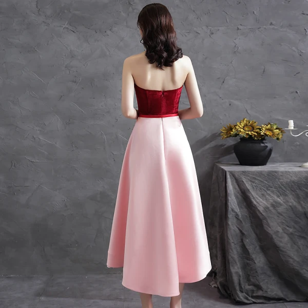 Chic / Belle Rouge Satin Asymétrique Robe De Cocktail 2021 Princesse Daim Bustier Noeud Sans Manches Dos Nu Cocktail Robe De Ceremonie