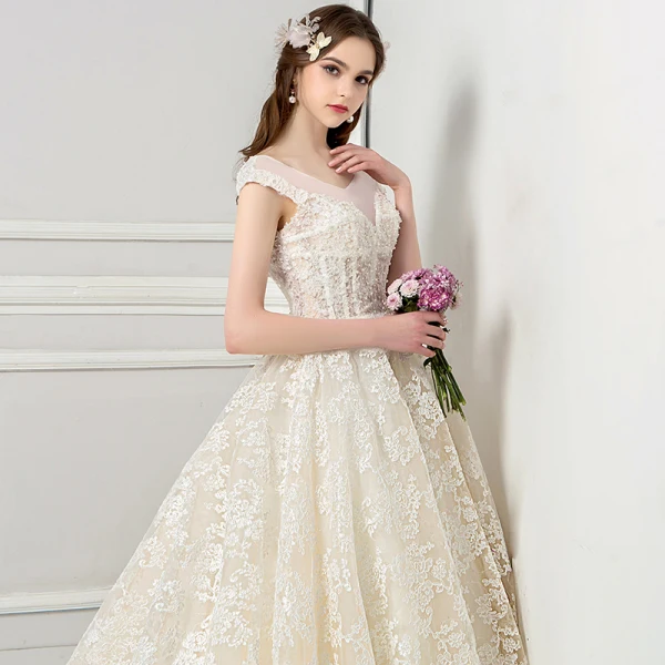 Elegant Champagne Wedding Dresses 2018 Ball Gown Lace Flower Pearl V-Neck Backless Cap Sleeves Chapel Train Wedding