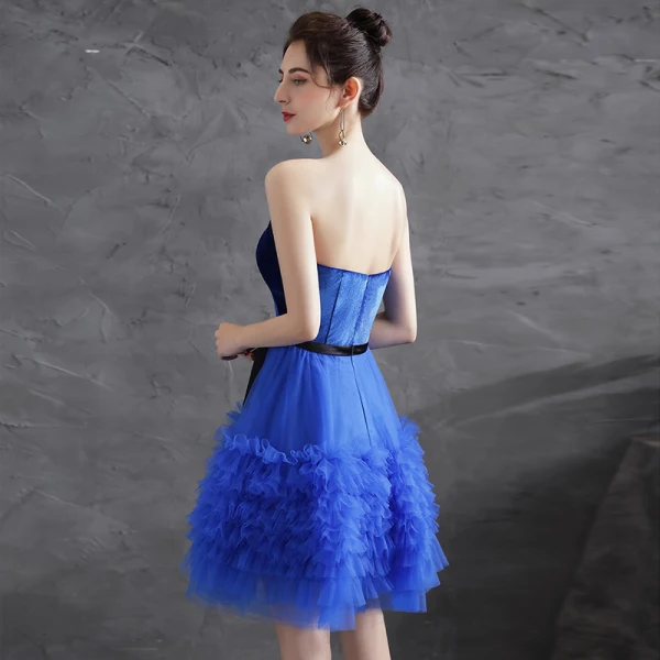 Sexy Royal Blue Suede Cocktail Dresses Party Dresses 2021 A-Line / Princess Strapless Bow Sleeveless Backless Short Ruffle Cocktail Party Formal Dresses