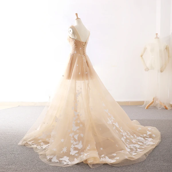 Chic / Belle Champagne Robe De Soirée 2018 Princesse Étoile Papillon Encolure Dégagée Dos Nu Sans Manches Tribunal Train Robe De Ceremonie