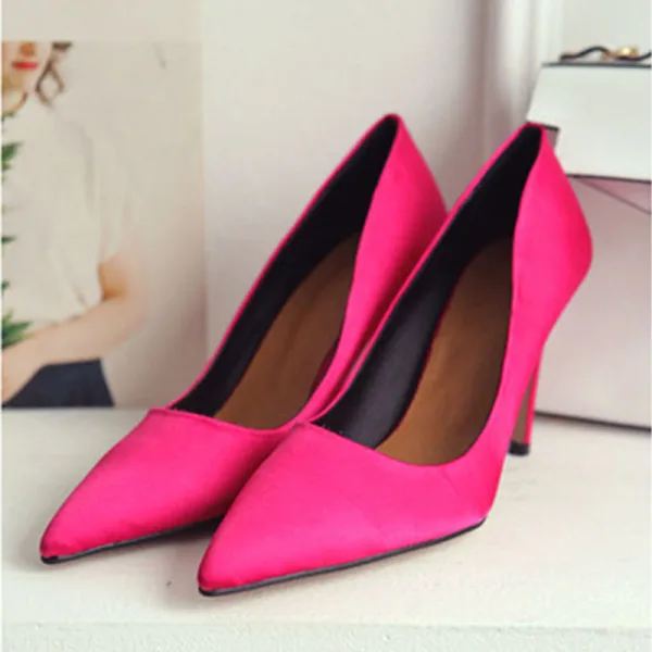 Simple Noire Demoiselle D'honneur Escarpins 2020 Satin 10 cm Talons Aiguilles À Bout Pointu Escarpins