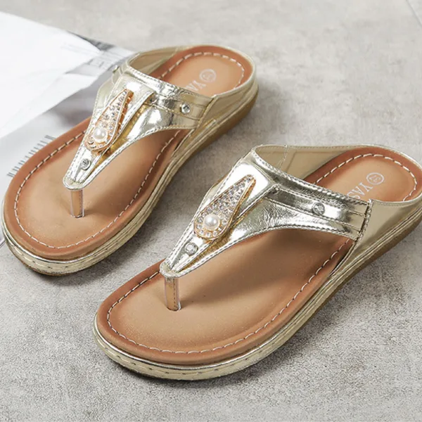 Moda Lato Czarne Zużycie ulicy Pantofle & Klapki 2020 Perła Rhinestone Płaskie Peep Toe Buty Damskie