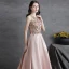 Élégant Champagne Satin Robe De Soirée 2021 Princesse Encolure Dégagée Perlage Faux Diamant Paillettes Sans Manches Train De Balayage Soirée Robe De Ceremonie