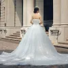 Modest / Simple Ivory Wedding Dresses 2018 Ball Gown Appliques Sweetheart Backless Sleeveless Chapel Train Wedding