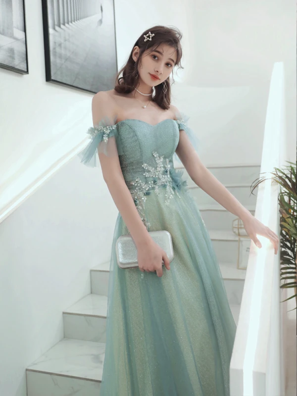 women elegant blue floral midi cami dress Rihoas Floral Ruched Midi Dress main image 0