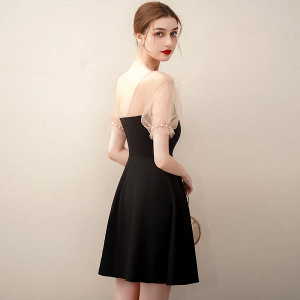 Chic / Beautiful Black Homecoming Short Graduation Dresses 2020 A-Line / Princess Square Neckline Pearl Short Sleeve Backless Formal Dresses