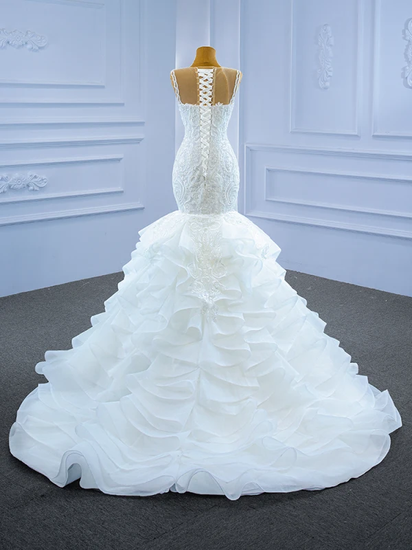 High-end Ivory Lace Cascading Ruffles Wedding Dresses 2021 Trumpet / Mermaid Scoop Neck Beading Sleeveless Backless Court Train Wedding