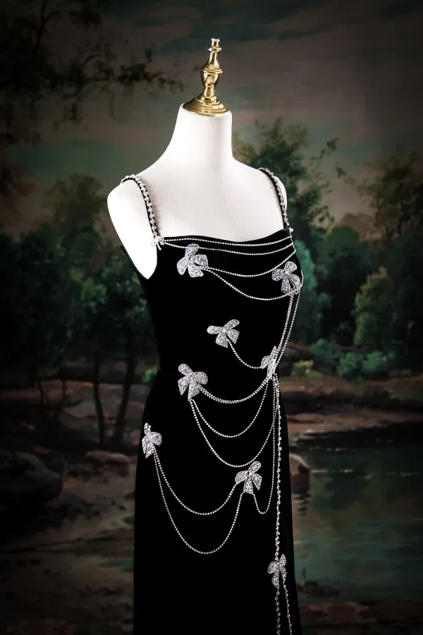 Sexy Noire Faux Diamant Noeud Fendue devant Robe De Soirée 2025 Princesse Bretelles Spaghetti Sans Manches Dos Nu Longue Soirée Robe De Ceremonie