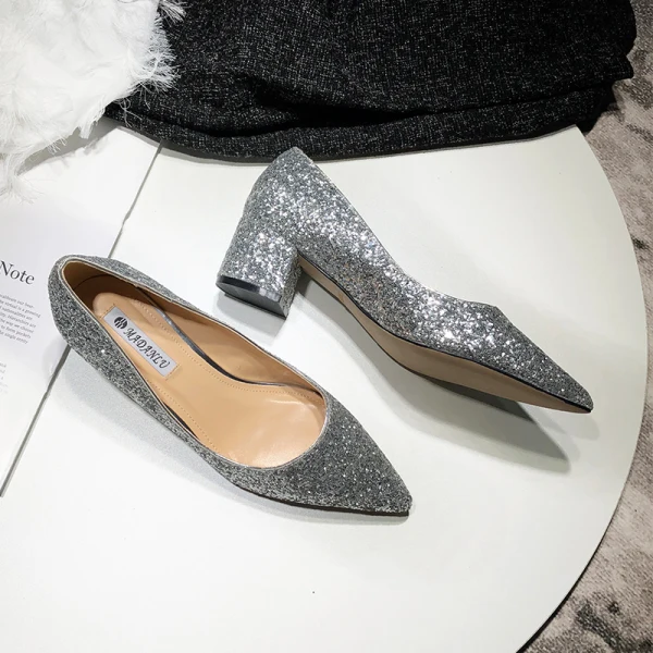 Glittrande Silver Paljetter Brudskor 2020 7 cm Tjocka Klackar Spetsiga Bröllop Pumps