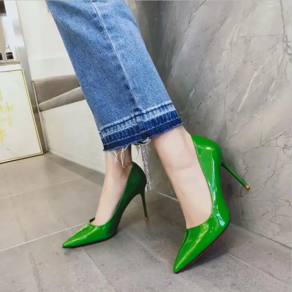 Enkel Hvit Kontor Patent Lær Pumps 2020 8 cm Stiletthæler Spisse Pumps
