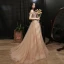 Charmant Champagner Ballkleider 2021 A Linie Off Shoulder Perlenstickerei Strass Pailletten Kurze Ärmel Rückenfreies Lange Festliche Kleider