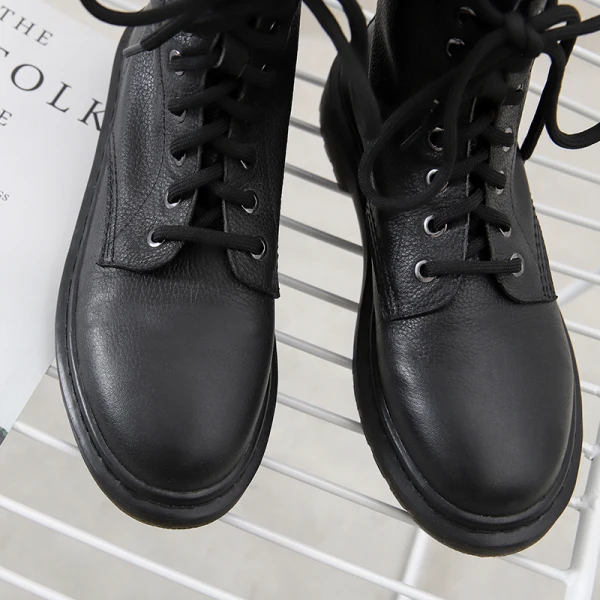 Fashion Winter Black Casual Leather Flat Round Toe Womens Boots 2020