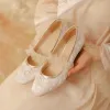 Vintage / Retro Chinese style Ivory Embroidered Butterfly Flat Wedding Shoes 2020 Round Toe